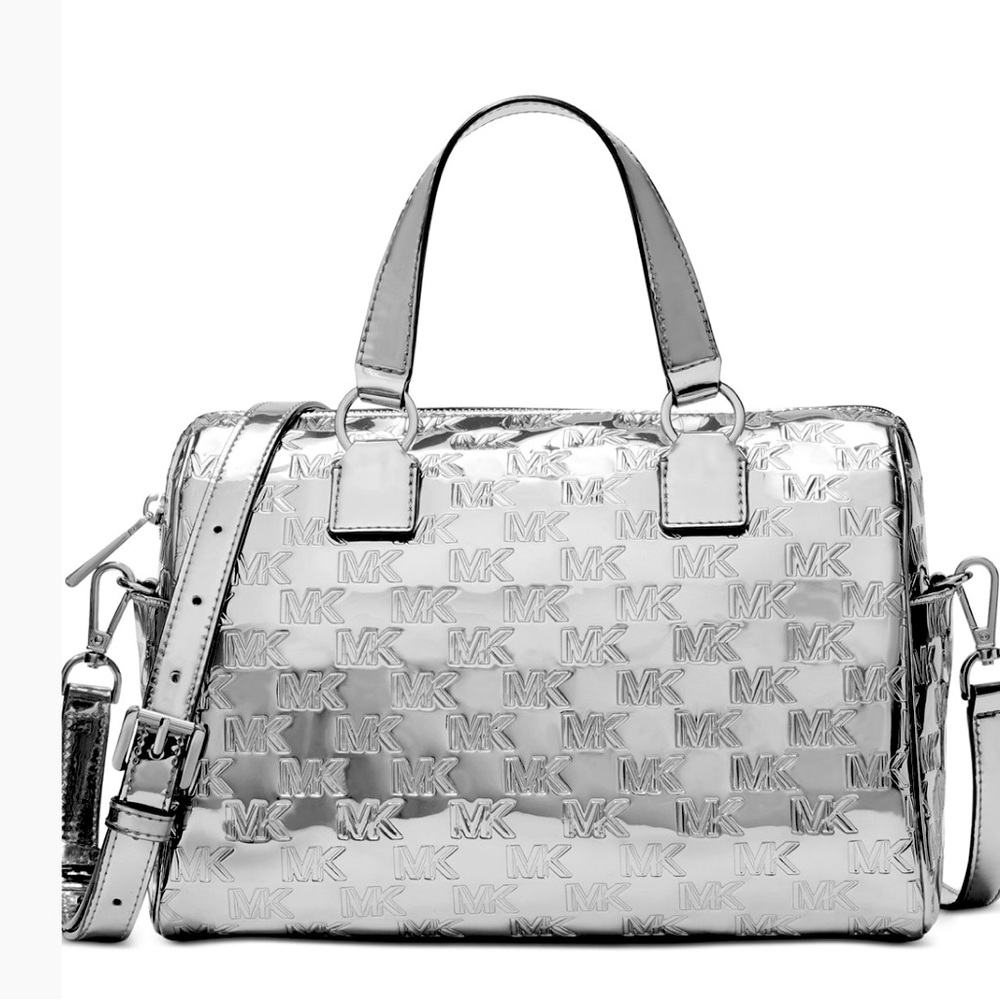 MICHAEL Michael Kors is crafted in a classic duffle silhouette
